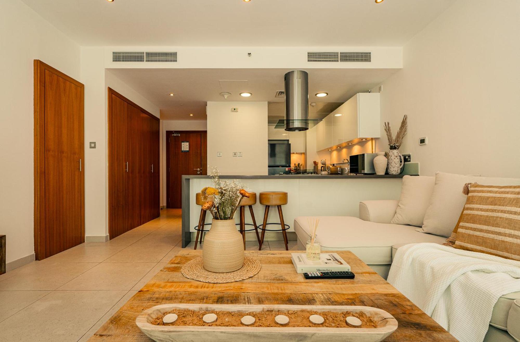 Voyage Two Bedroom Haven In Raha *